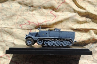 Hobby Master HG5102 Sd.Kfz.II German 3-ton Half-Track 